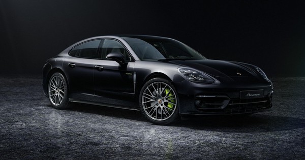 Porsche Panamera 2024 was suddenly revealed, the interior has many things in common with the Taycan