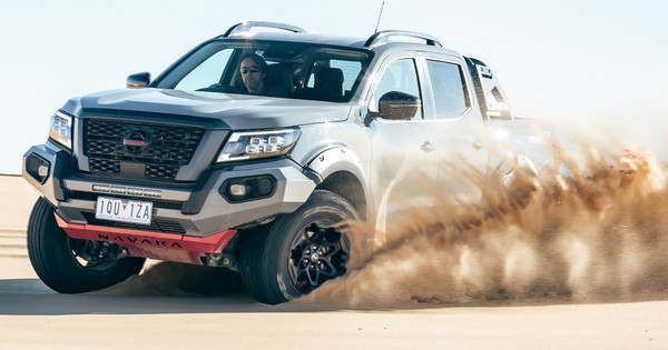 Nissan Navara Pro-4X Warrior 2022 - Áp lực mới cho Ford Ranger Raptor - Vimarsana News