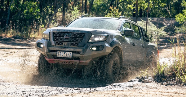 Nissan Navara is in danger of being cut off a series of important car booking contracts because of outdated safety standards