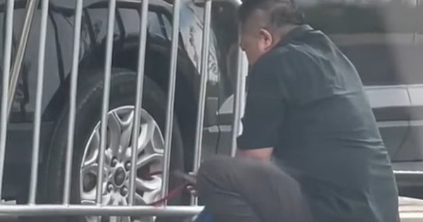 Bị bảo vệ khóa lốp vì đỗ 'chùa', chủ nhân chiếc xe hì hục tự cắt khóa như đi... ăn trộm - Vimarsana News