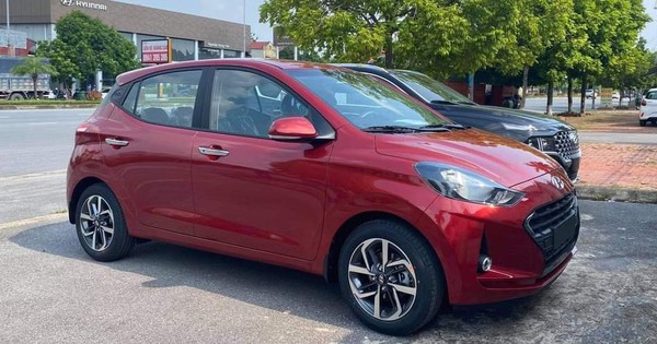 Hyundai Grand i10 2021 ồ ạt về đại lý với giá dự kiến tăng cao, mẫu cũ dọn kho giảm giá mạnh còn dưới 300 triệu đồng - Vimarsana News