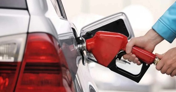 Just because the photo of ‘virtual’ gas prices immediately made this country panic