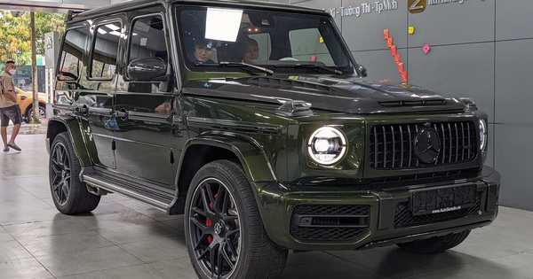 Vietnamese giants spend hundreds of millions of dong ‘inlaid’ with carbon around Mercedes-AMG G 63