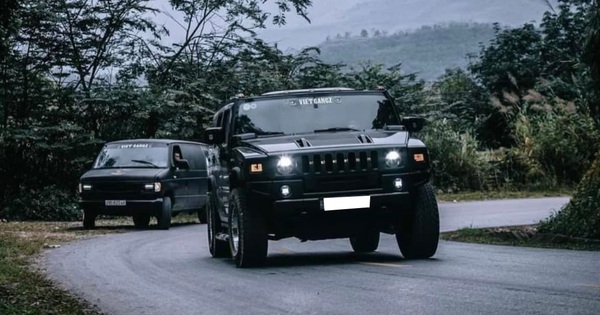 With all of a billion dong, the Hummer H2 dinosaur is for sale at the price of Mercedes-Benz GLC 300 AMG