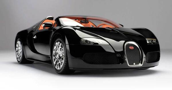 13 years after the launch date, the Bugatti Veyron Grand Sport suddenly has a new version