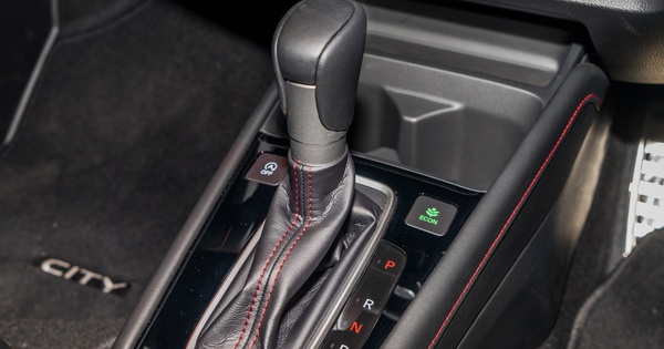 [Quiz] 10 gear lever cluster designs to challenge the memory of car enthusiasts