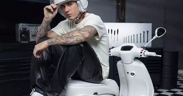 The Dior version is still “fever”, Vespa continues to collaborate on motorbikes with star Justin Bieber
