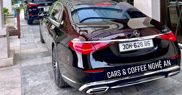 The first Mercedes-Maybach S 680 priced at more than 27 billion VND in Vietnam has a license plate, enough registration money to buy an additional mid-size luxury car
