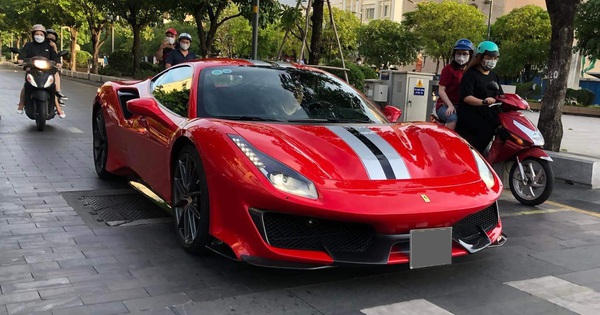 The unique Ferrari 488 Pista Coupe supercar in Vietnam was revealed for the first time after nearly a year back home