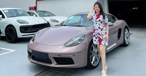 ‘Hot mom’ Hang ‘pocket’ received a very rare pink Porsche 718 Cayman in Vietnam