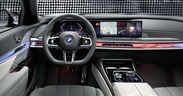 The top-notch BMW car of the future has this seemingly outdated equipment