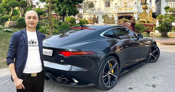 Hai Duong pig dealer buys rare Jaguar F-Type R goods in the fourth quarter of the 9th quarter, adding to the fleet of beautiful gold-plated cars worth hundreds of billions of dong.