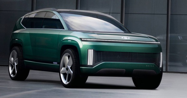 Large electric super SUV, launched at the same time as Kia EV9