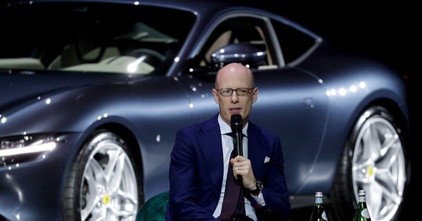 Ferrari boss joins McLaren, Lamborghini Urus equal SUV ‘lights up’ to debut