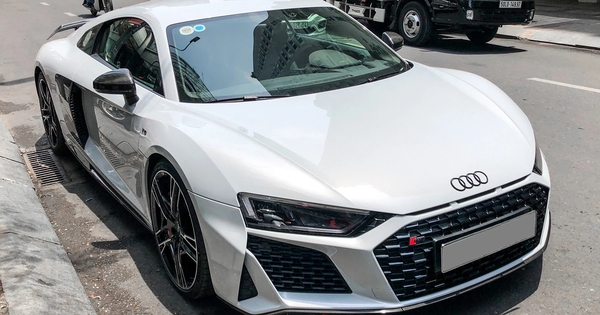 Buy a super car and go as… on display, the owner of the unique Audi R8 V10 Performance in Vietnam has to lose billions of dollars to find a new enthusiast
