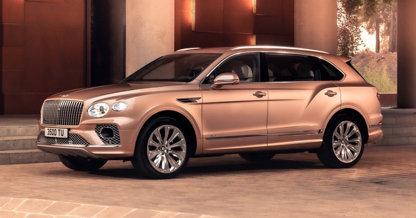 Bentley’s flagship, widest and most technologically advanced SUV