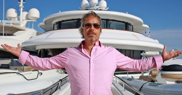 The rich compete to buy yachts