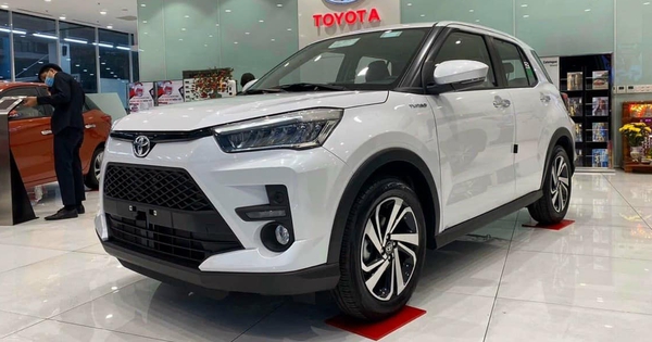 Toyota Raize creates a fever, car dealers sell nearly 600 million VND equivalent to Kia Seltos still “sold out”
