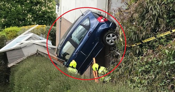 The 88-year-old grandmother drove her car through the wall like in an action movie and the ending was full of surprises