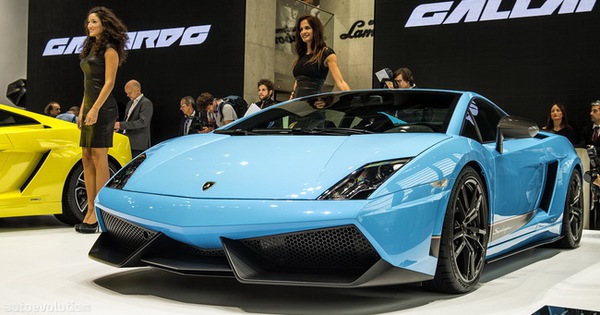 Hình ảnh sống của "bộ ba" Gallardo tại Paris Motor Show 2012