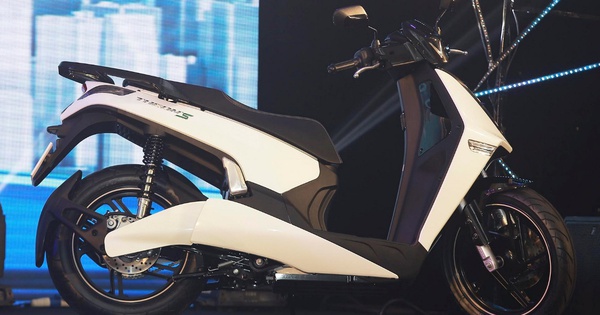 VinFast Theon S – Classy smart electric motorbike for Vietnamese people