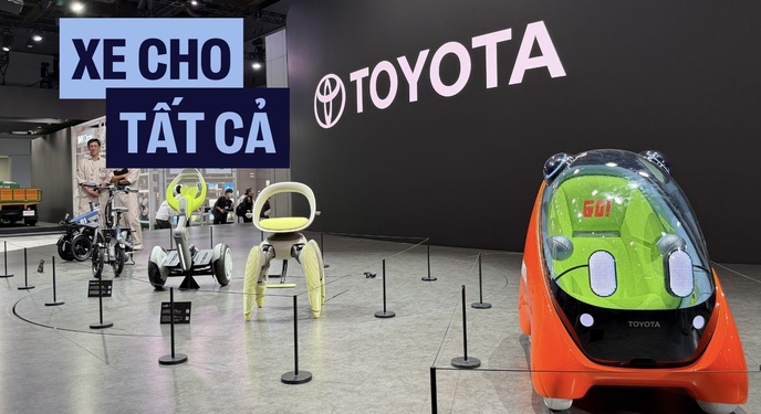 15 phút đi hết 4 gian Century, Lexus, Toyota, Daihatsu: Xe gì cũng có, giá nào cũng chơi, ai cũng có thứ dùng!