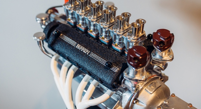 Độc đáo mô hình động cơ Ferrari có giá ngang với một chiếc xe phổ thông