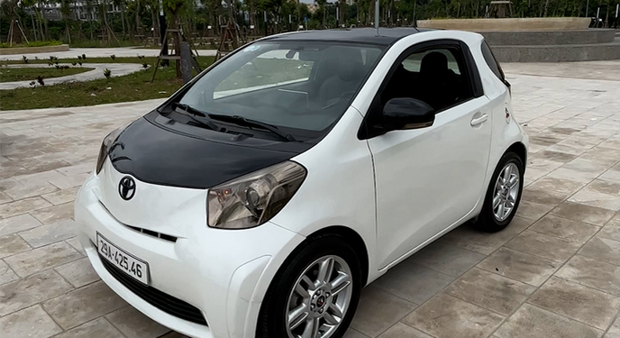 Cận cảnh Toyota IQ: Chiếc xe tí hon không dành cho số đông