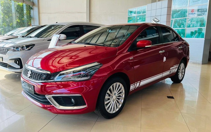 Suzuki Ciaz 2024 giảm giá tại Thái Lan