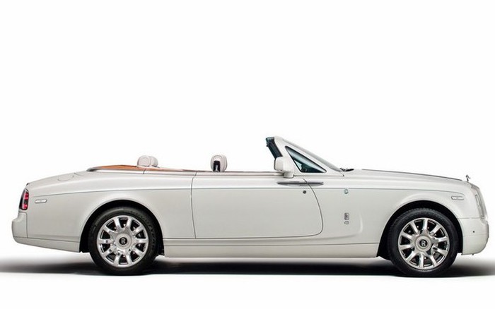 RollsRoyce Phantom Coupe phiên bản trầm hương  VnExpress