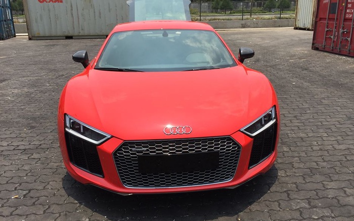 Audi R8 V10 Plus 2016 đầu tiên cập bến tại Việt Nam