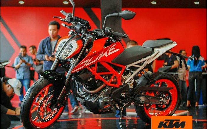 Cặp đôi naked bike cho người mới chơi KTM Duke 250 và Duke 390 2017 ra mắt  Đông Nam Á