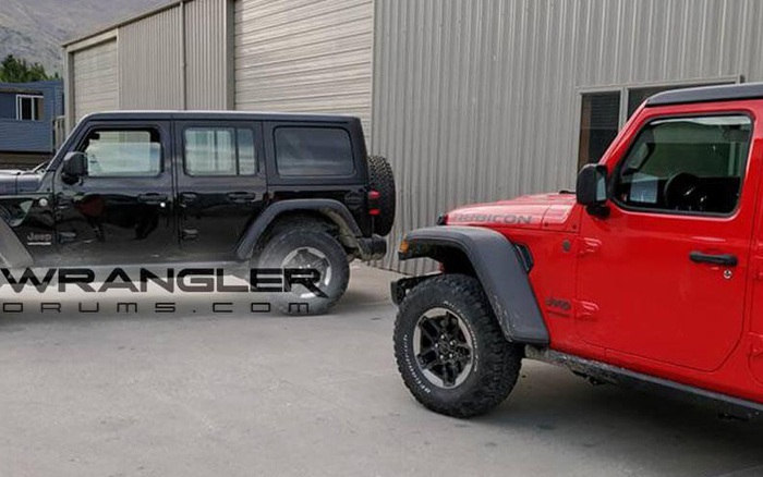 Xe việt dã Jeep Wrangler Unlimited Rubicon 2018 bị bắt gặp tại cây xăng dù  chưa ra mắt