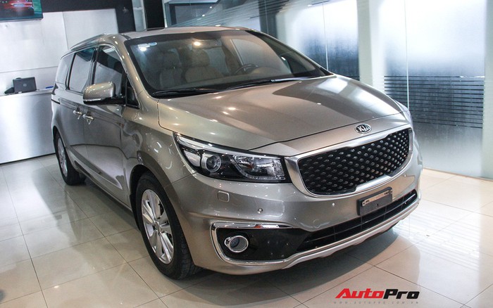 Lăn bánh hơn 60.000km, Kia Grand Sedona 3.3L 2016 rao bán lại giá 1,05 tỷ  đồng