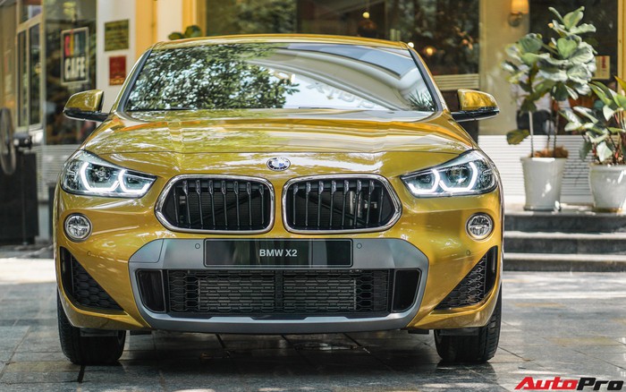  Detalles del primer BMW X2 en Vietnam, el precio esperado supera los mil millones de VND