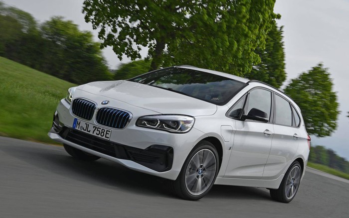 BMW 225xe iPerformance Active Tourer Specs Range Performance 060 mph