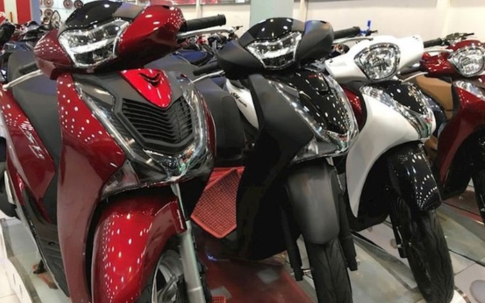 Honda SH cũ đắt hơn bản mới  VnExpress