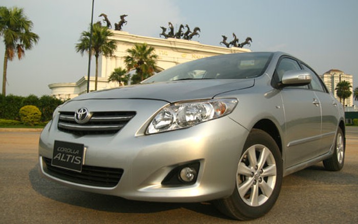 2008 Toyota Corolla Altis 16G MT  Car Reviews