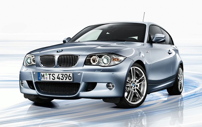 Người đàn ông mê xe BMW 7Series đến mức mua hẳn 15 chiếc  Đài Phát Thanh  và Truyền Hình Lạng Sơn